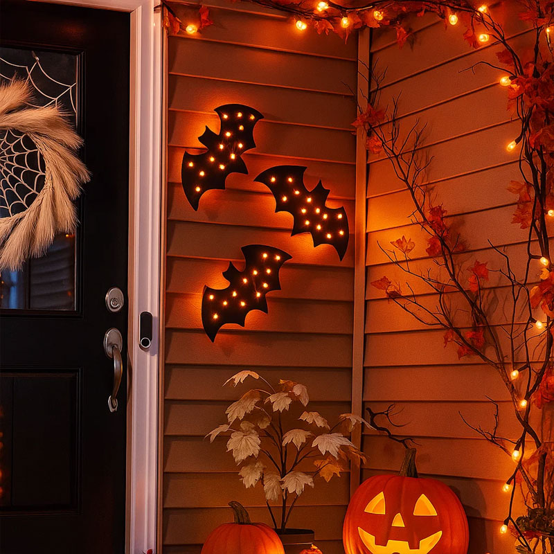 Halloween LED Bat Wall Decor – Glowing Spooky Bat Accent for Porch, Mantel & Party Backdrop