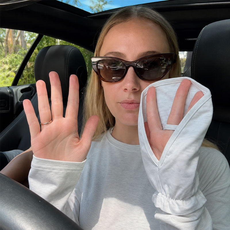 Ice Silk Fingerless Driving Gloves – Lightweight Sun Coverage Gloves for Summer Driving & Travel