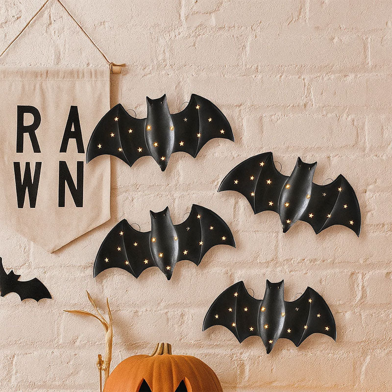 Halloween LED Bat Wall Decor – Glowing Spooky Bat Accent for Porch, Mantel & Party Backdrop
